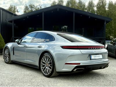 2025 Porsche Panamera