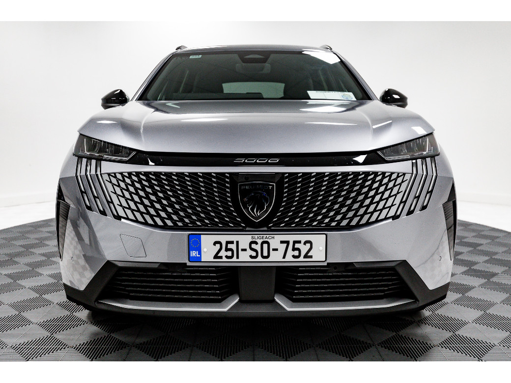 2025 Peugeot 5008