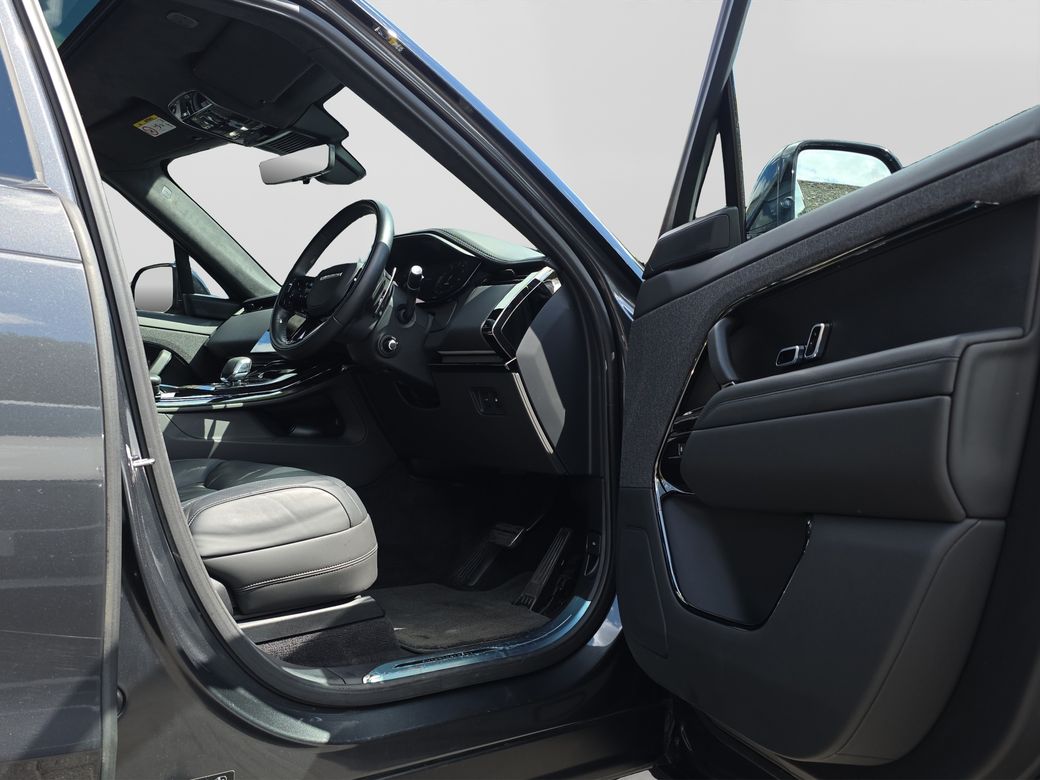 2024 Land Rover Range Rover Sport