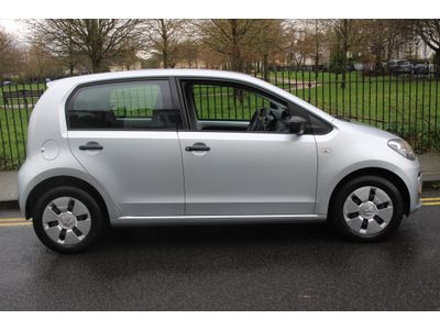 2013 Volkswagen up!