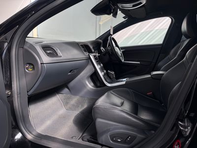 2017 Volvo V60