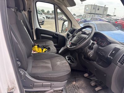 2022 Opel Movano