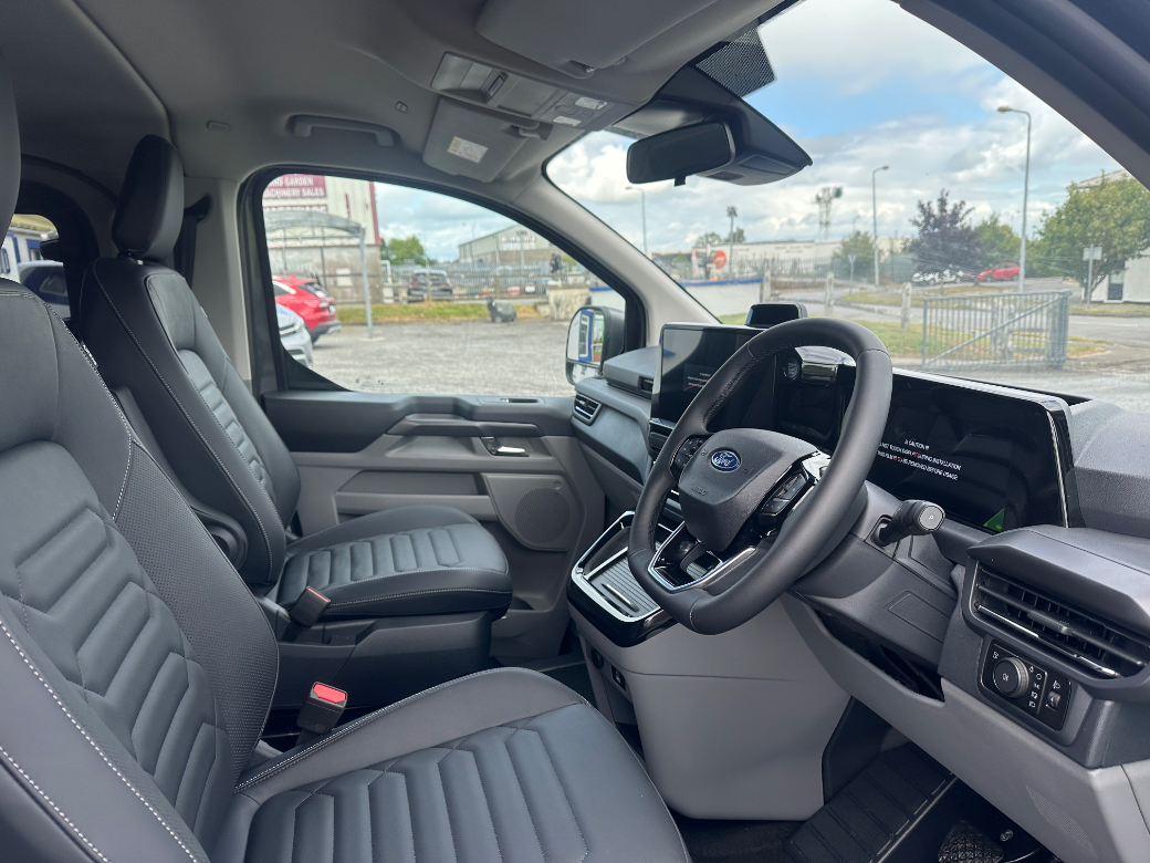 2026 Ford Tourneo Custom