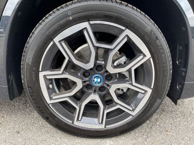 2025 BMW iX1