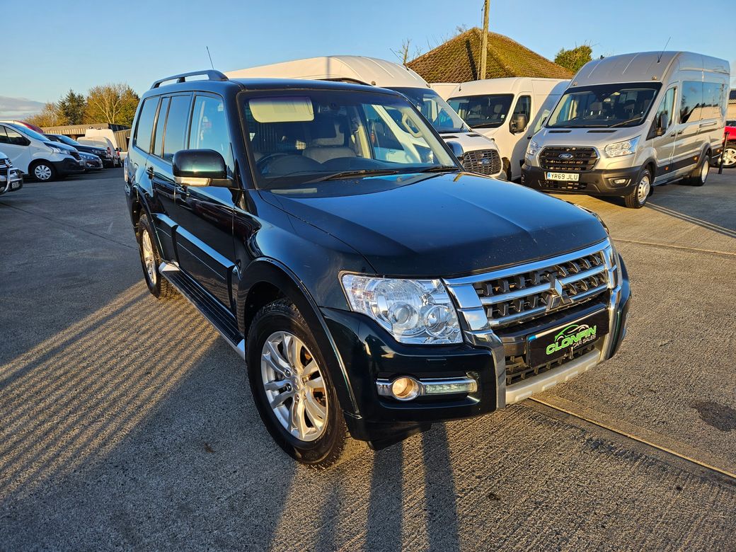 2016 Mitsubishi Shogun