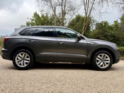 2023 Volkswagen Touareg
