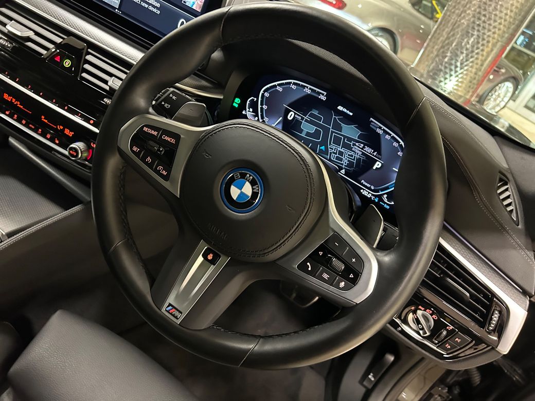 2022 BMW 5 Series
