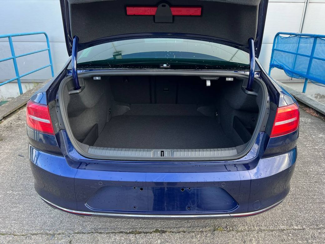 2019 Volkswagen Passat