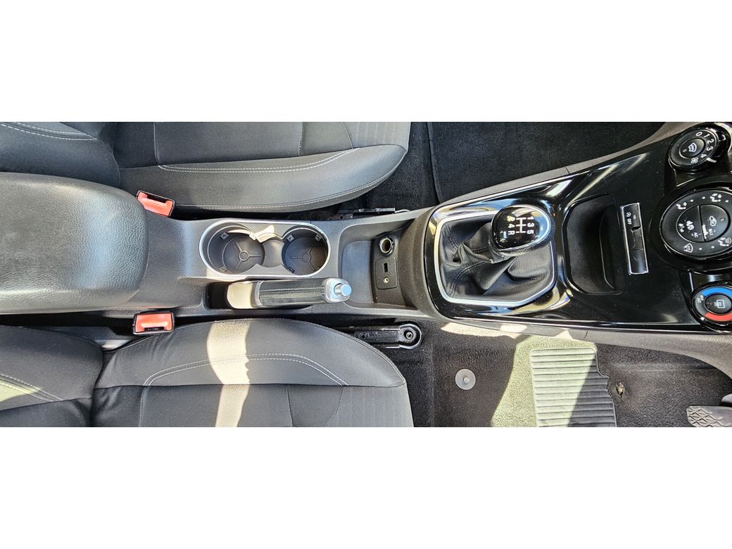 2015 Ford Fiesta