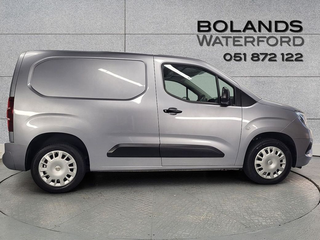 2021 Opel Combo