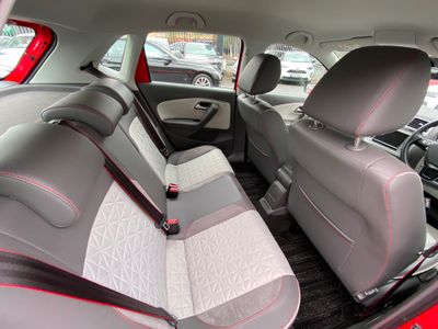 2017 Volkswagen Polo