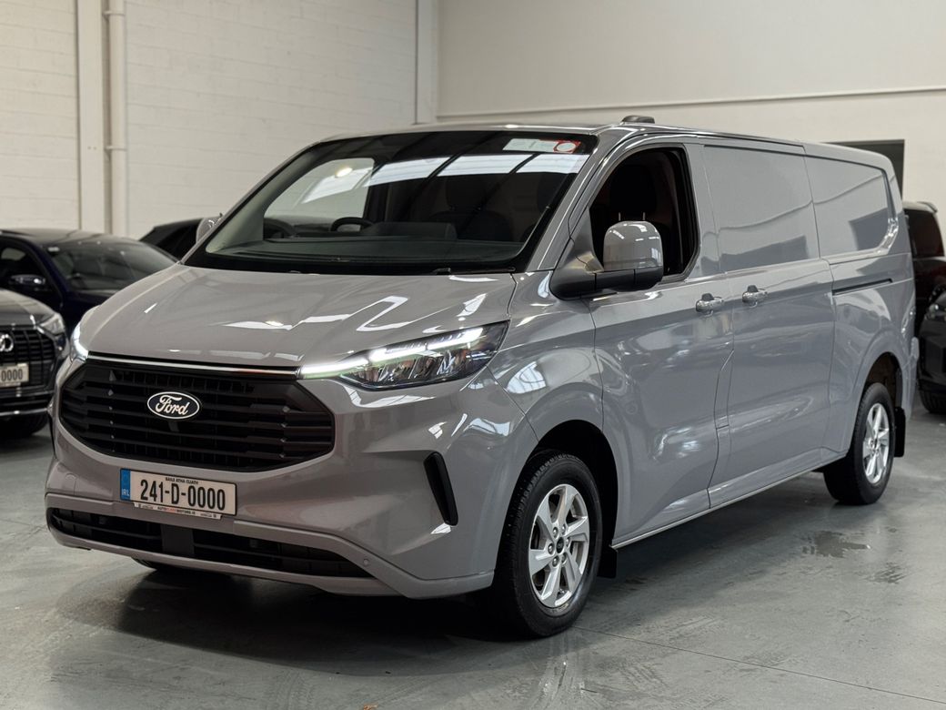 2024 Ford Transit Custom