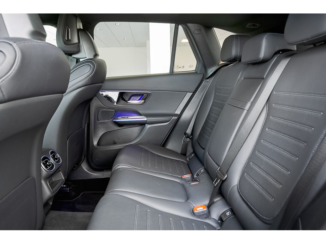 2025 Mercedes-Benz GLC Class
