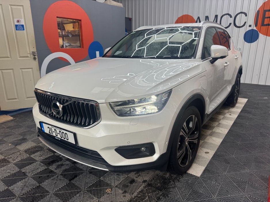 2021 Volvo XC40