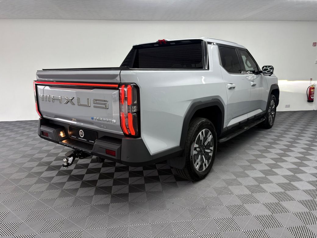 2027 Maxus eTERRON 9