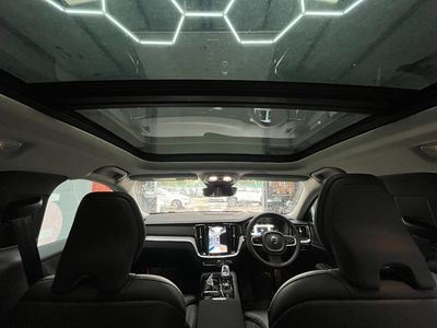 2025 Volvo V60
