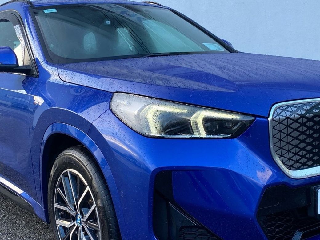 2025 BMW iX1