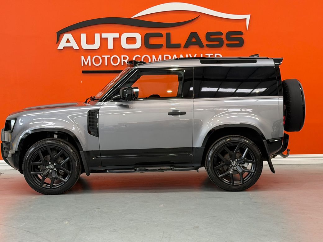 2023 Land Rover Defender