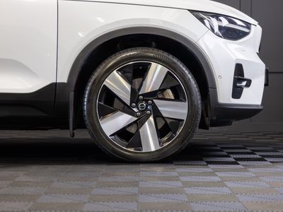2022 Volvo XC40