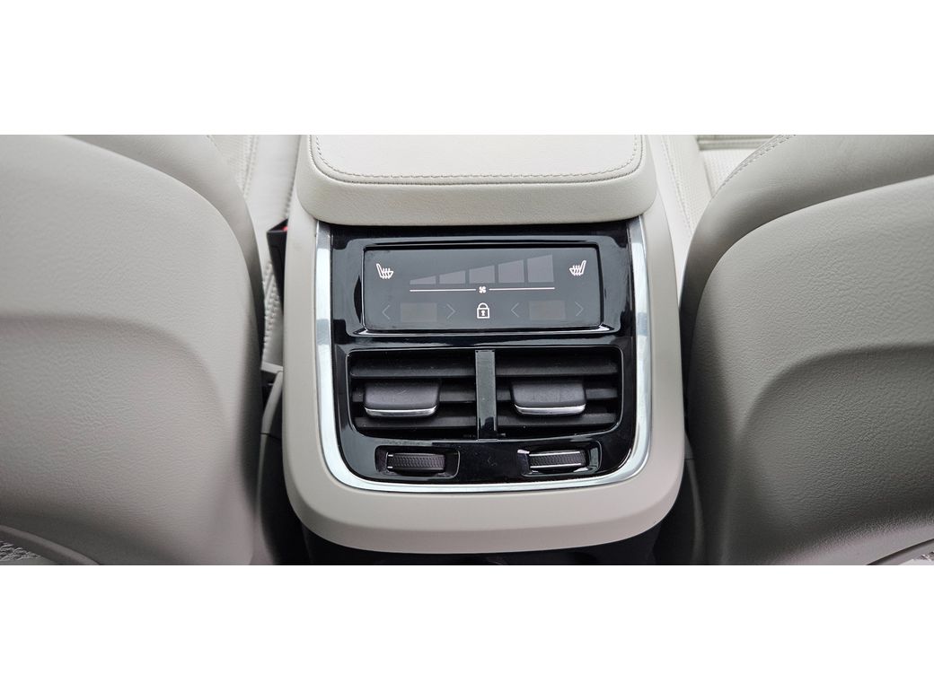 2021 Volvo XC90