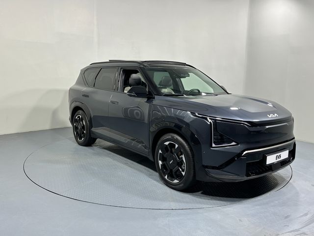 vehicle for sale from Nyhan Motors