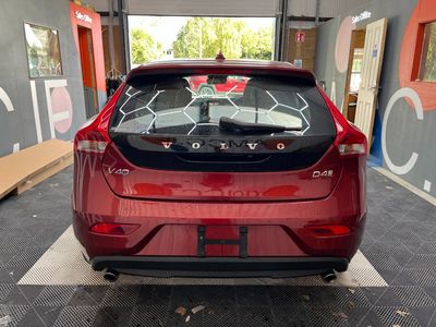2017 Volvo V40