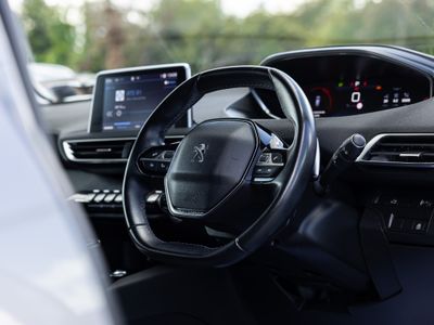 2020 Peugeot 3008