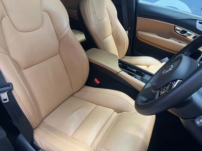 2023 Volvo XC90
