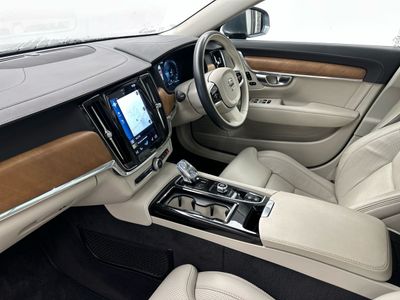 2020 Volvo S90