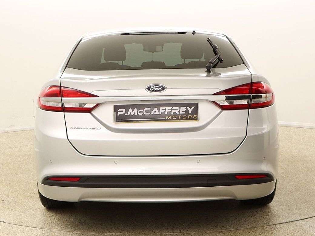2020 Ford Mondeo