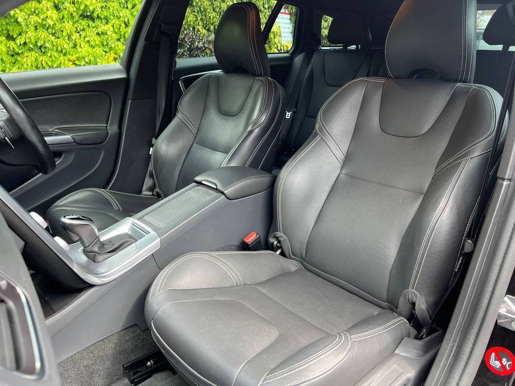 2017 Volvo V60