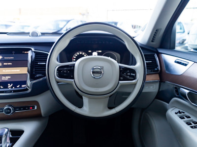 2017 Volvo XC90