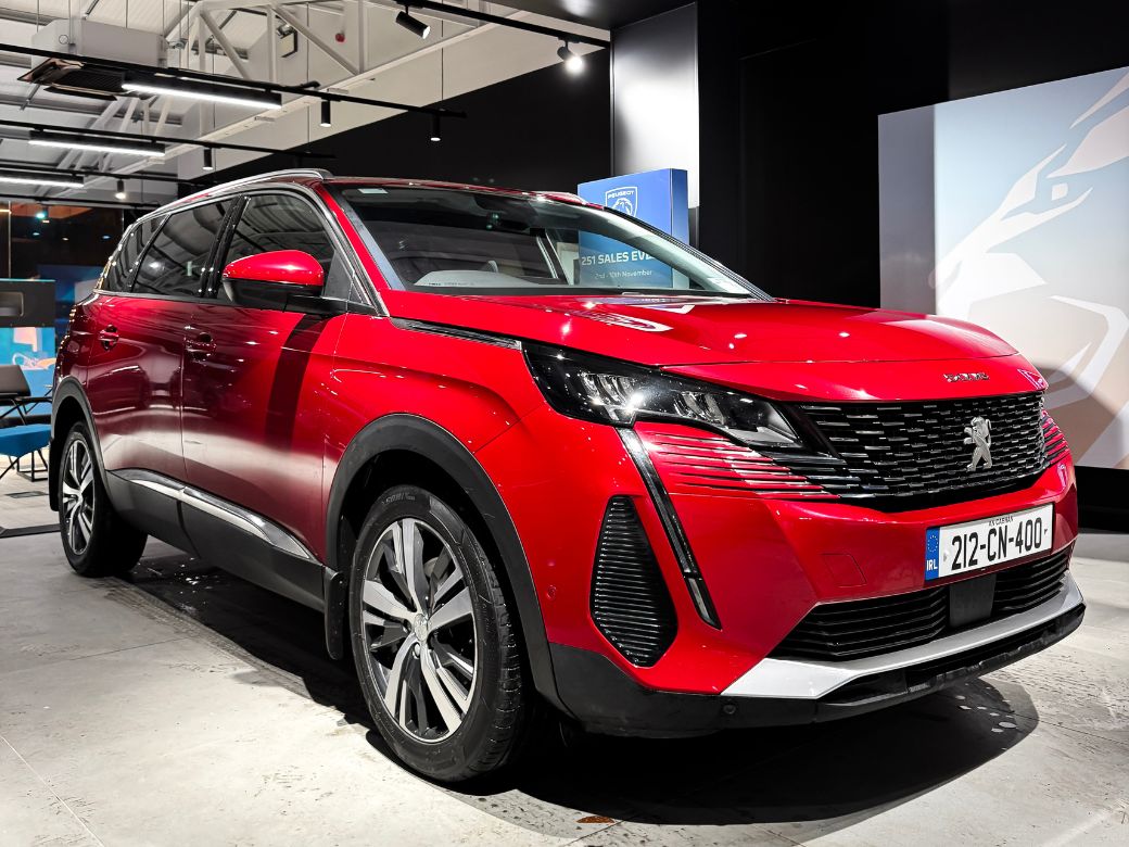 2021 Peugeot 5008