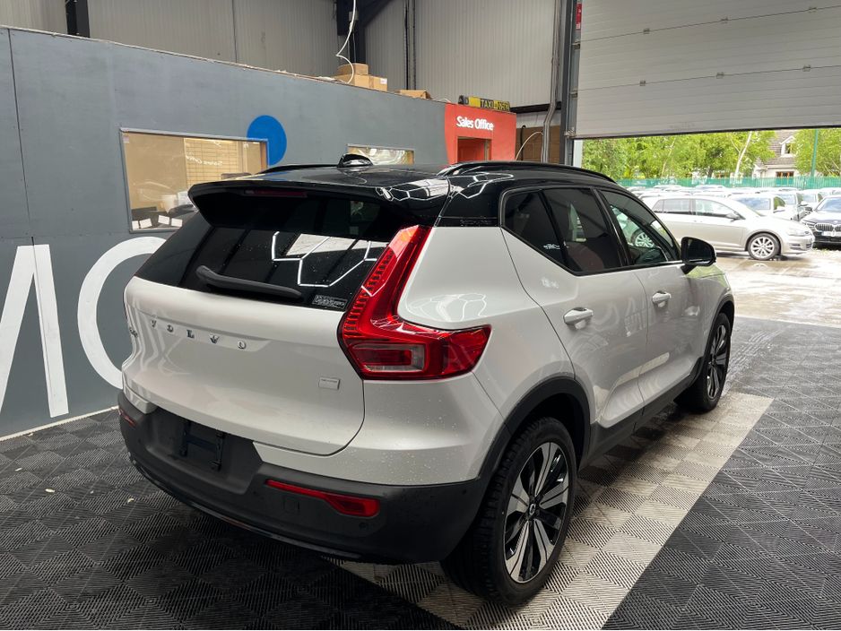 2022 Volvo XC40