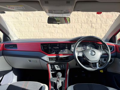 2018 Volkswagen Polo