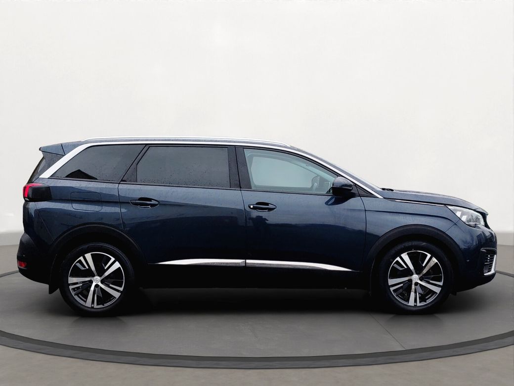 2019 Peugeot 5008