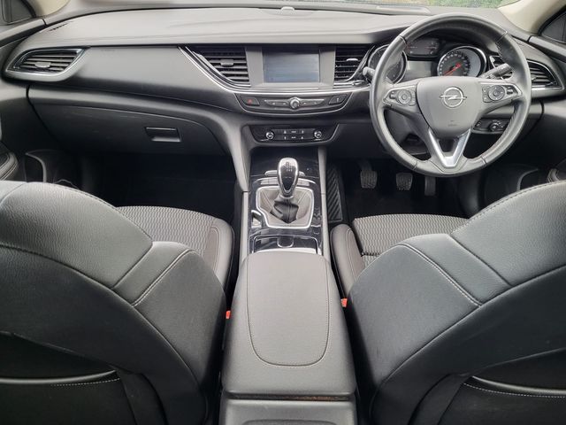 2019 Opel Insignia