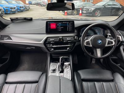 2022 BMW 5 Series