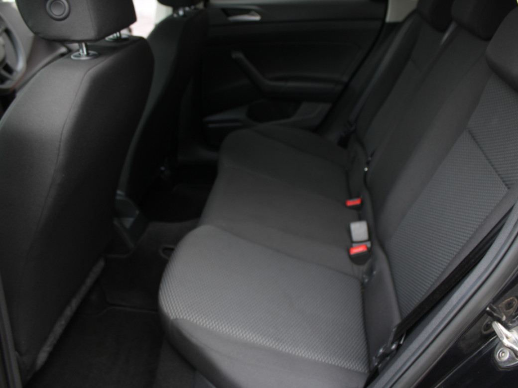 2018 Volkswagen Polo