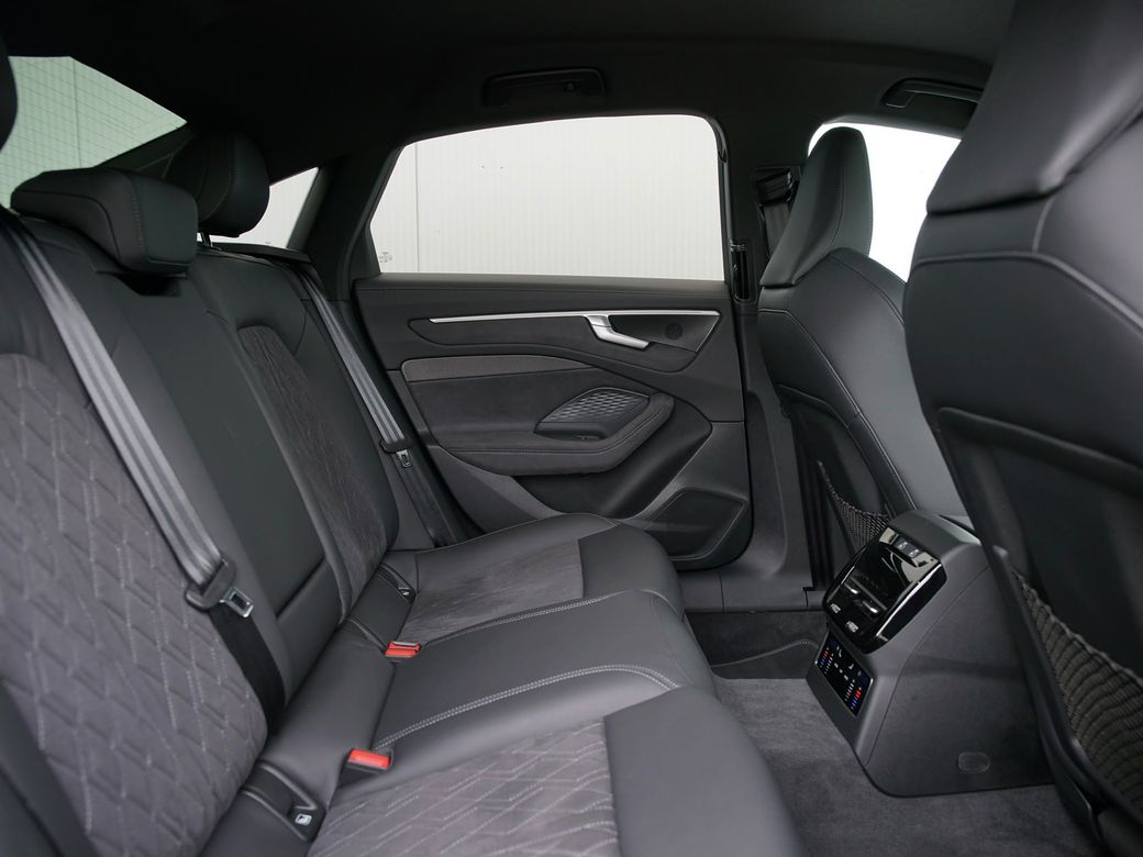 2025 Audi A6