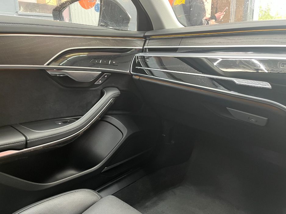 2024 Audi A8