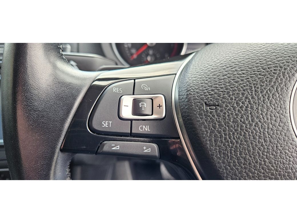 2015 Volkswagen Polo