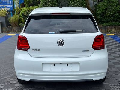2015 Volkswagen Polo