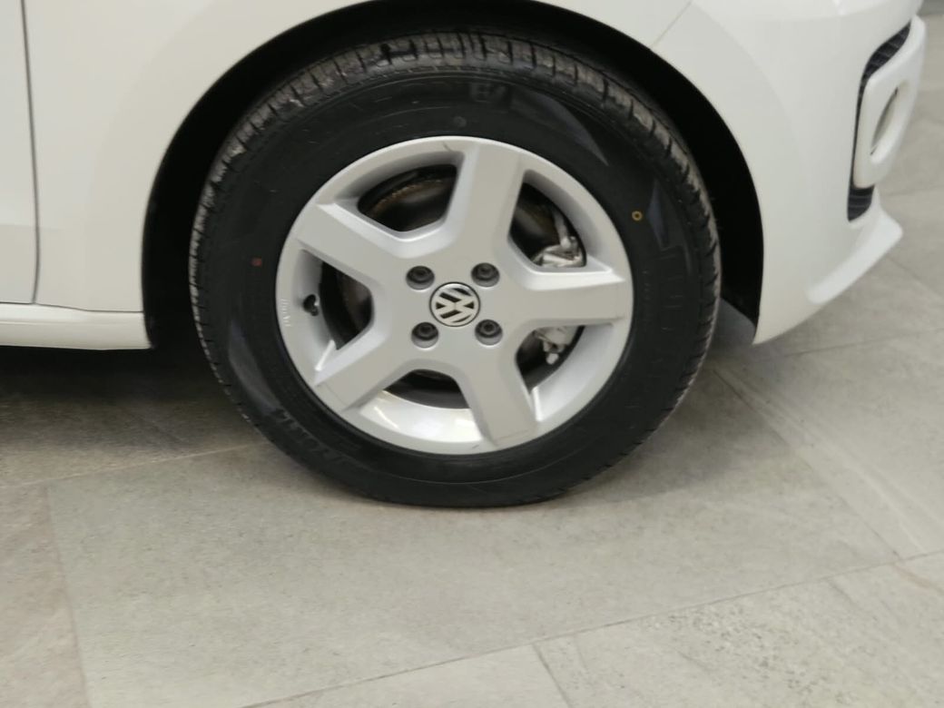 2015 Volkswagen up!