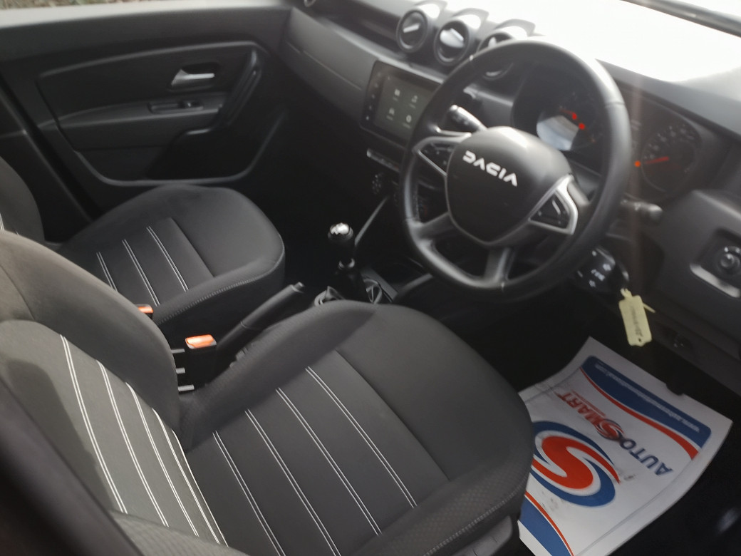 2023 Dacia Duster
