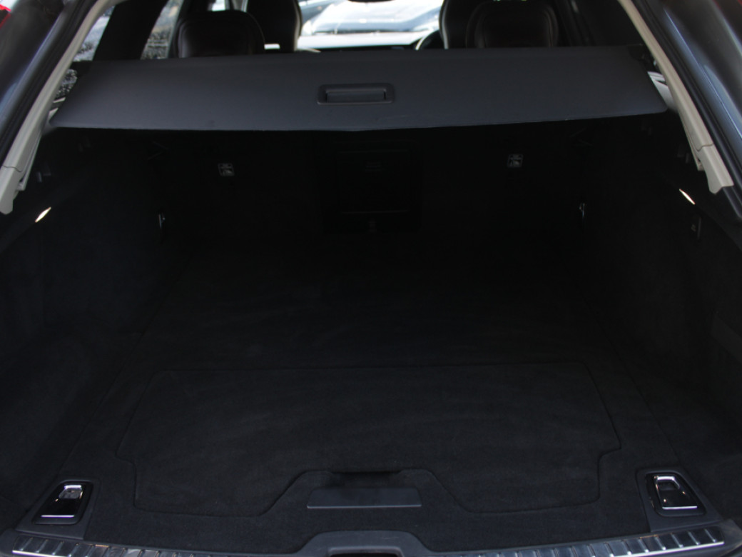 2019 Volvo V90 Cross Country