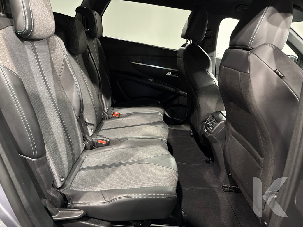 2024 Peugeot 5008