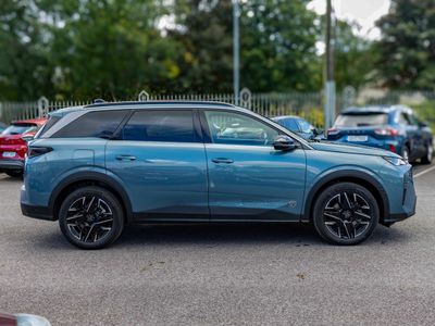 2025 Peugeot 5008