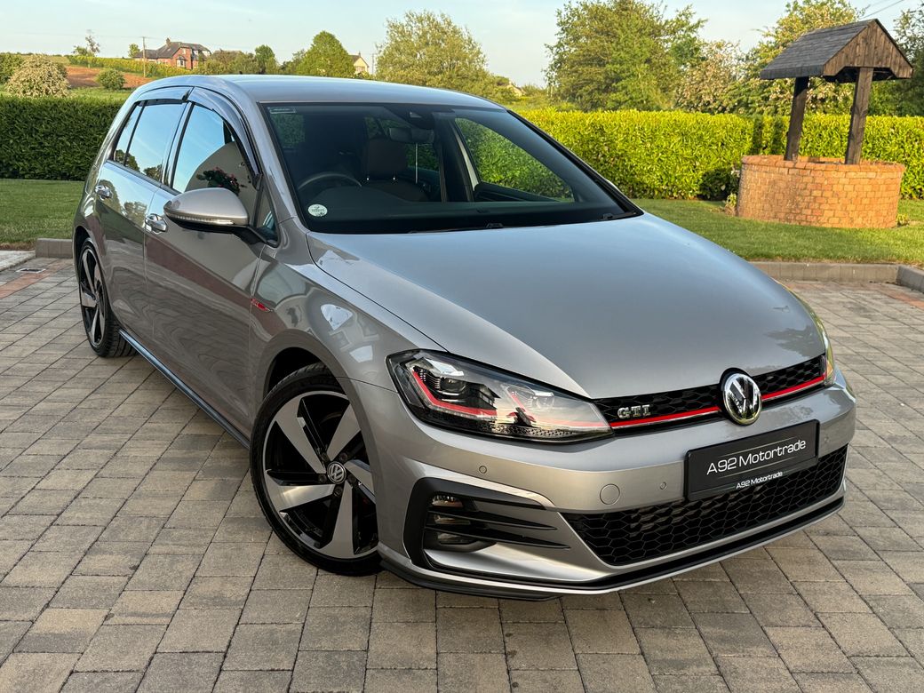 2017 Volkswagen Golf