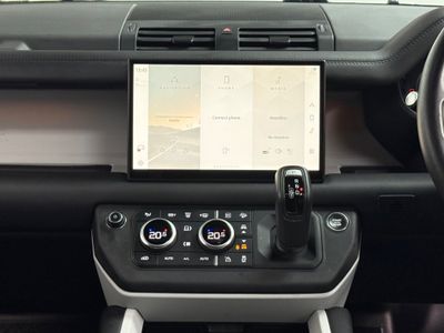 2025 Land Rover Defender